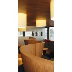 vertical_caramel_1122188398